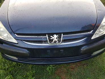 branik za Peugeot 607 od 2001. do 2007. god.