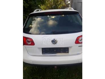 Branik zadnji za Volkswagen Passat B6