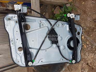 podizac za Škoda Fabia od 2000. do 2007. god.