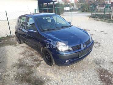 koruba/podkrilo za Renault Clio