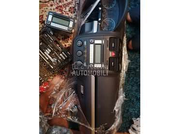 Radio cd za Volkswagen Golf 5, Golf Plus, Jetta ...