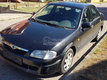 Mazda 323 -  kompletan auto u delovima