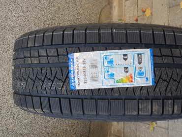 Triangle 225/40 R19 Zimska