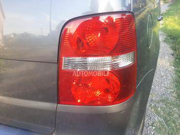 Stop svetla za Volkswagen Touran od 2003. do 2007. god.