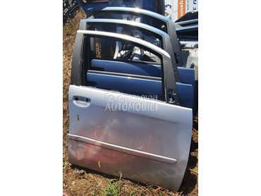 Prednja desna vrata za Fiat Idea