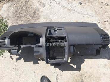 Instrument tabla za Volkswagen Touran od 2003. do 2007. god.