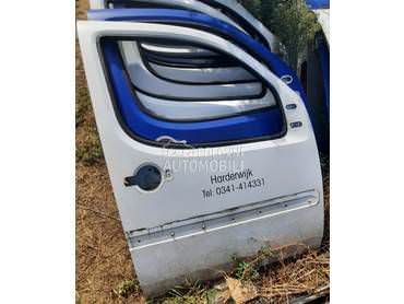 Prednja desna vrata za Fiat Doblo