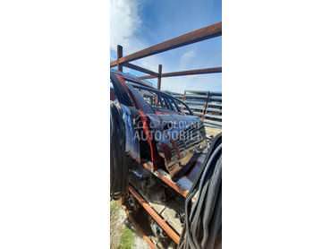 Prednja desna vrata model 5vr za Fiat Grande Punto