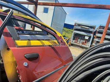 Prednja desna vrata, mod 3 vr za Fiat Punto