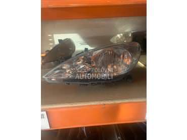 levi far za Peugeot 307 od 2000. do 2004. god.