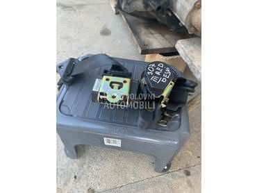 pojas za treci red za Peugeot 307