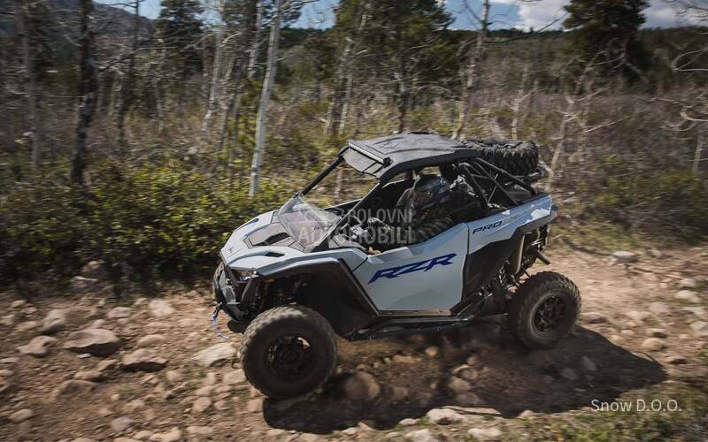 Polaris RZR PRO XP Traktor