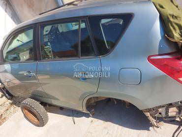 Branik za Toyota RAV 4 od 2002. do 2020. god.