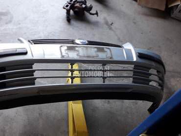 Prednji branik zeleni metalik za Fiat Stilo od 2001. do 2007. god.