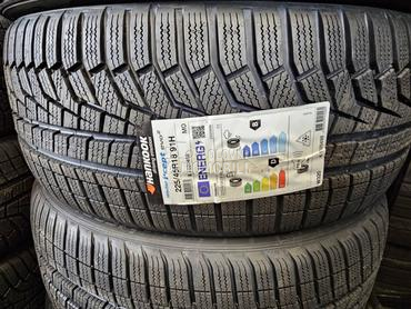 Hankook 225/45 R18 Zimska