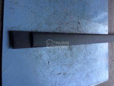 Lajsna zadnjih vrata za Opel Astra G