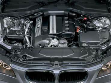 Kompletan motor za BMW 520 od 2003. do 2010. god.