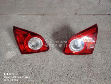 stop svetlo J10 2l/2d za Nissan Qashqai od 2007. do 2009. god.
