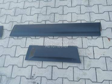 pvc lajsna vrata J10 za Nissan Qashqai od 2007. do 2009. god.