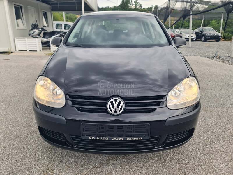 Volkswagen Golf 5 1.9TDI N E M A C K A