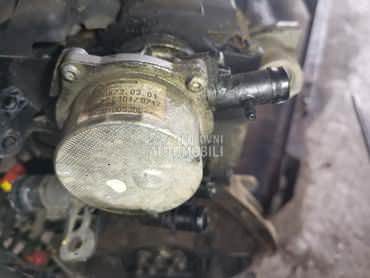 vakum pumpa motora 1,5dci K9K za Nissan Micra, Note, Qashqai ... od 2003. do 2013. god.
