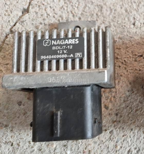 relej grejača 1,5dci J10