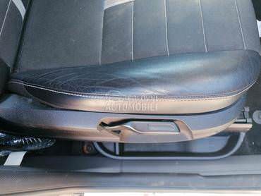 Kompletan set sedista za Ford Kuga