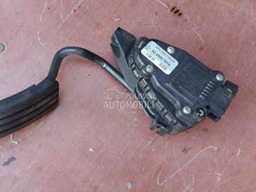 pedala gasa za Renault Scenic od 2001. do 2010. god.