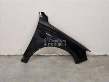 Desno Krilo Blatobran za Audi Q7 od 2015. do 2024. god.