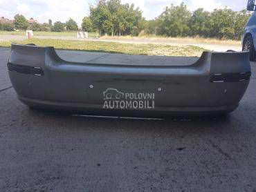 Zadnji branik SEDAN Limuzina za Toyota Avensis od 2003. do 2009. god.