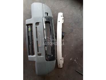 Branik prednji za Land Rover Freelander od 1998. do 2003. god.