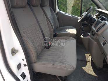 Renault traffic pojasevi