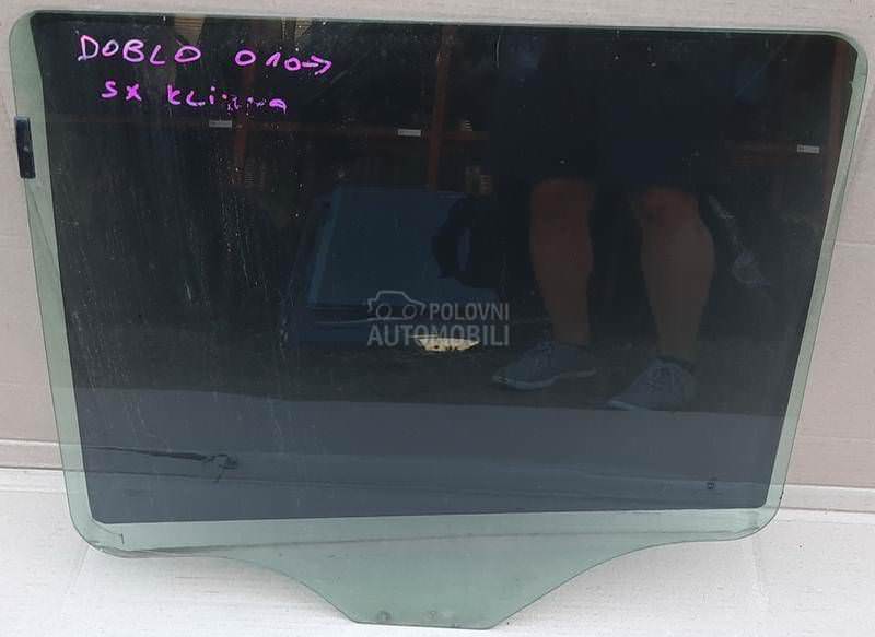 staklo zadnjih levih vrata