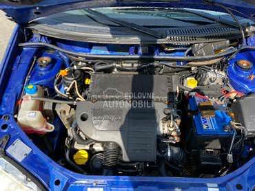 KOMPLETAN MOTOR za Fiat Punto