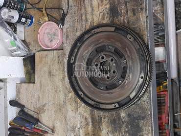 Plivajuci zamajac 1.9TDI za Volkswagen Passat B5.5