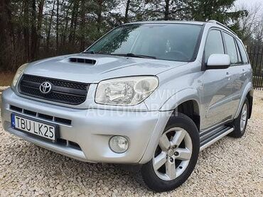 Toyota RAV 4 2003. god. -  kompletan auto u delovima