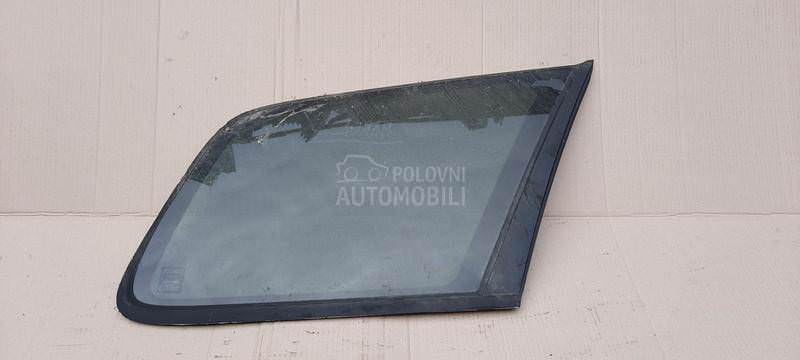 Staklo za zadnja desna vrata