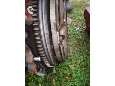 plivajuci zamjac za Toyota Corolla Verso od 2004. do 2009. god.