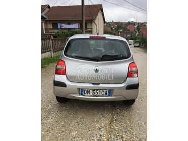 gepek staklo za Renault Twingo