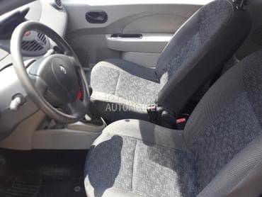 pojasevi za Renault Twingo