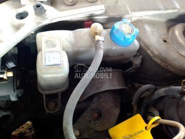 Posuda za vodu za Fiat Punto