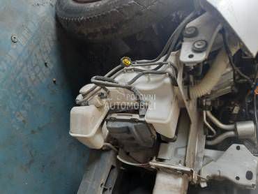 Posuda vode za brisače za Peugeot 308