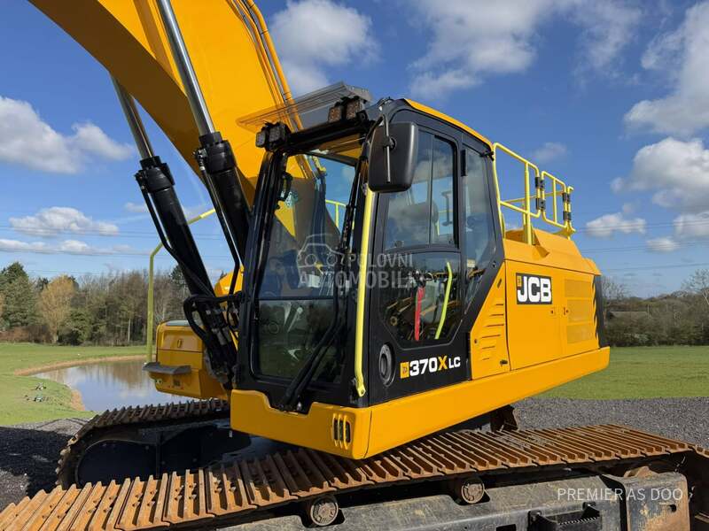JCB 370X LC