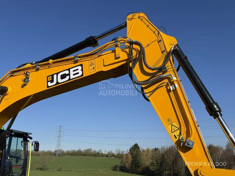 JCB 370X LC
