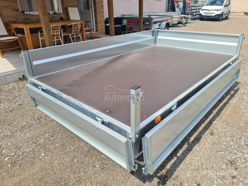 Trigano plato sa stranicama