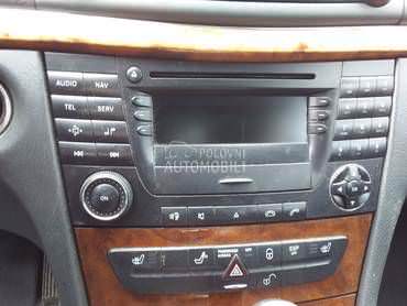 Radio / CD za Mercedes Benz E Klasa