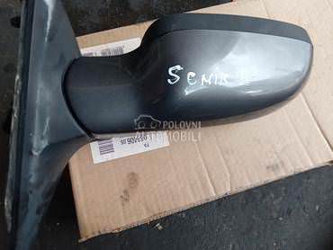 retrovizor levi za Renault Scenic od 2002. do 2005. god.