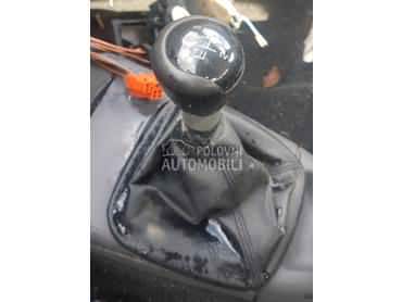 Rucka menjaca za Seat Ibiza
