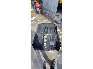 Tepih za Peugeot 207