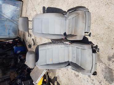 sedista za Volkswagen Touran